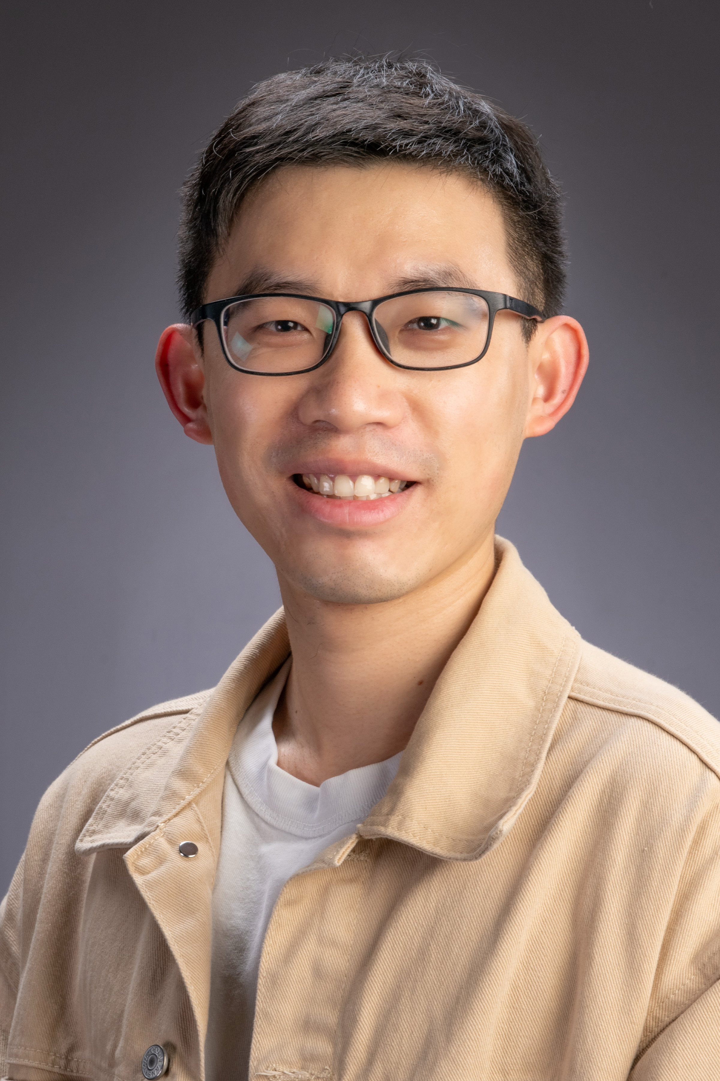 Junhao Huang